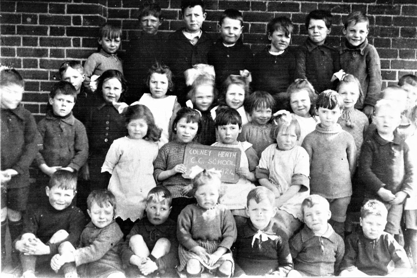 Colney Heath School grows with the village Colney Heath Herts Memories