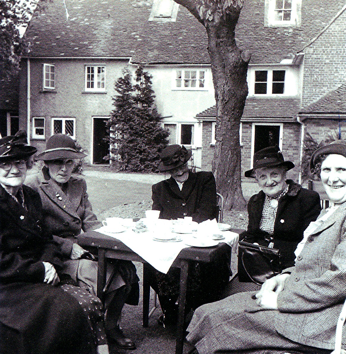 Old Folks Club Group | Redbourn Elderly Groups | Herts Memories